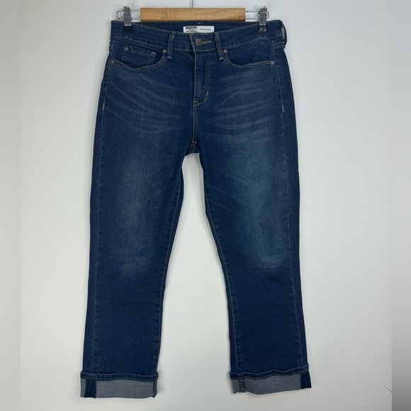 Levi’s Gold Signature Mid Rise Stretch Cuffed Capri Jeans Size 27/4 - Picture 1 of 8